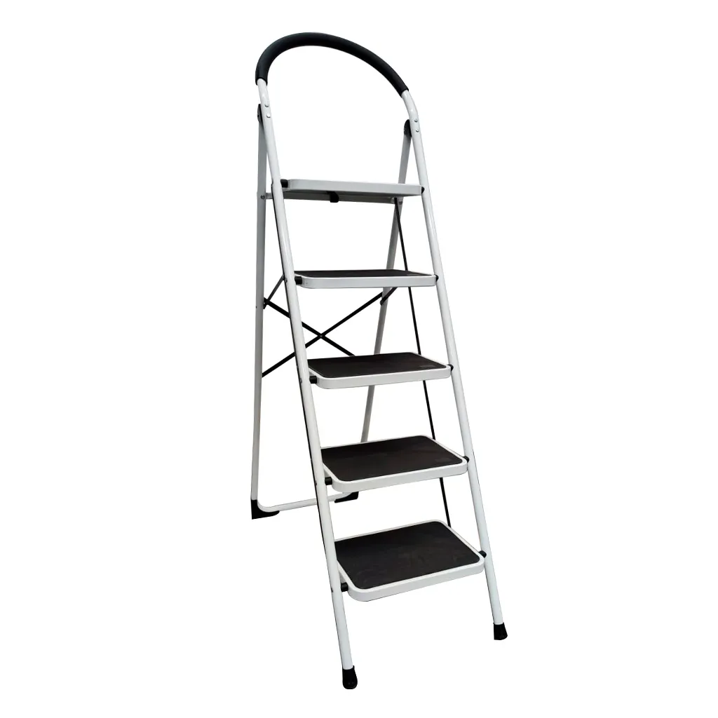 Escalera plegable de 5 peldaños